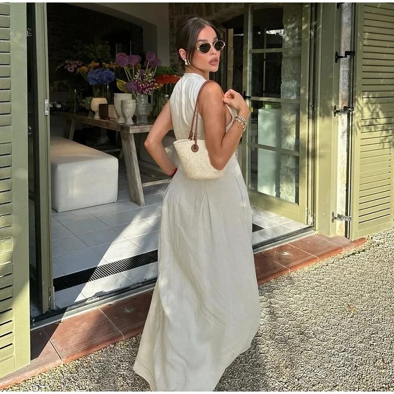 Sleeveless Maxi Dress with Zipper in Front A-Line Dress 2 Sleeveless Maxi Dress with Zipper in Front A-Line Dress - Image 2